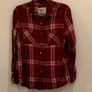 Plaid long sleeve shirt